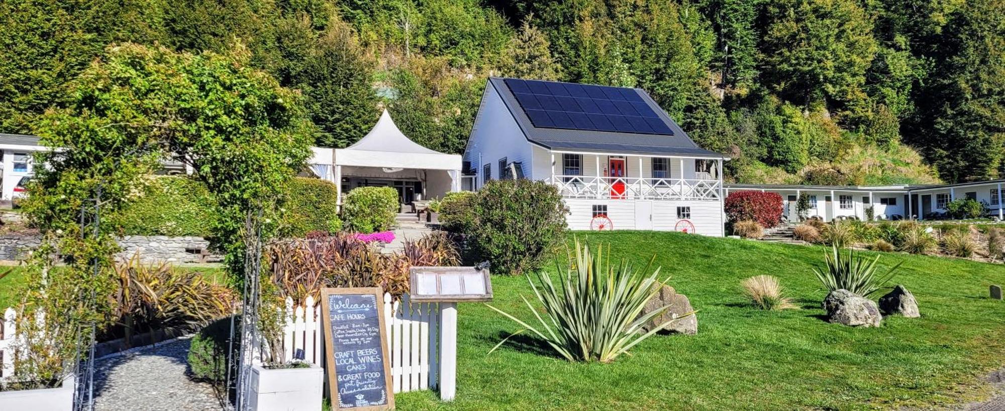 Hostel Kinloch Wilderness Retreat Glenorchy Exterior foto
