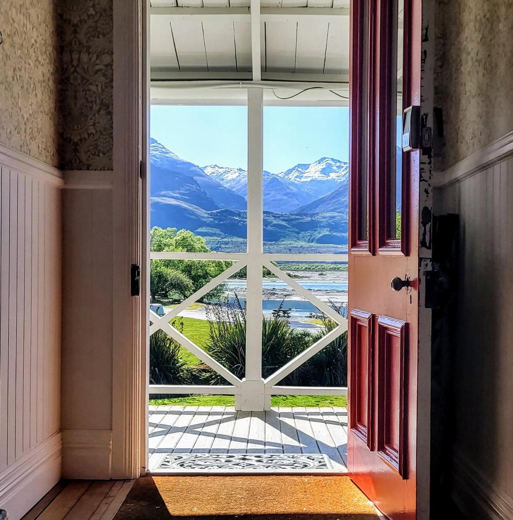 Hostel Kinloch Wilderness Retreat Glenorchy Exterior foto