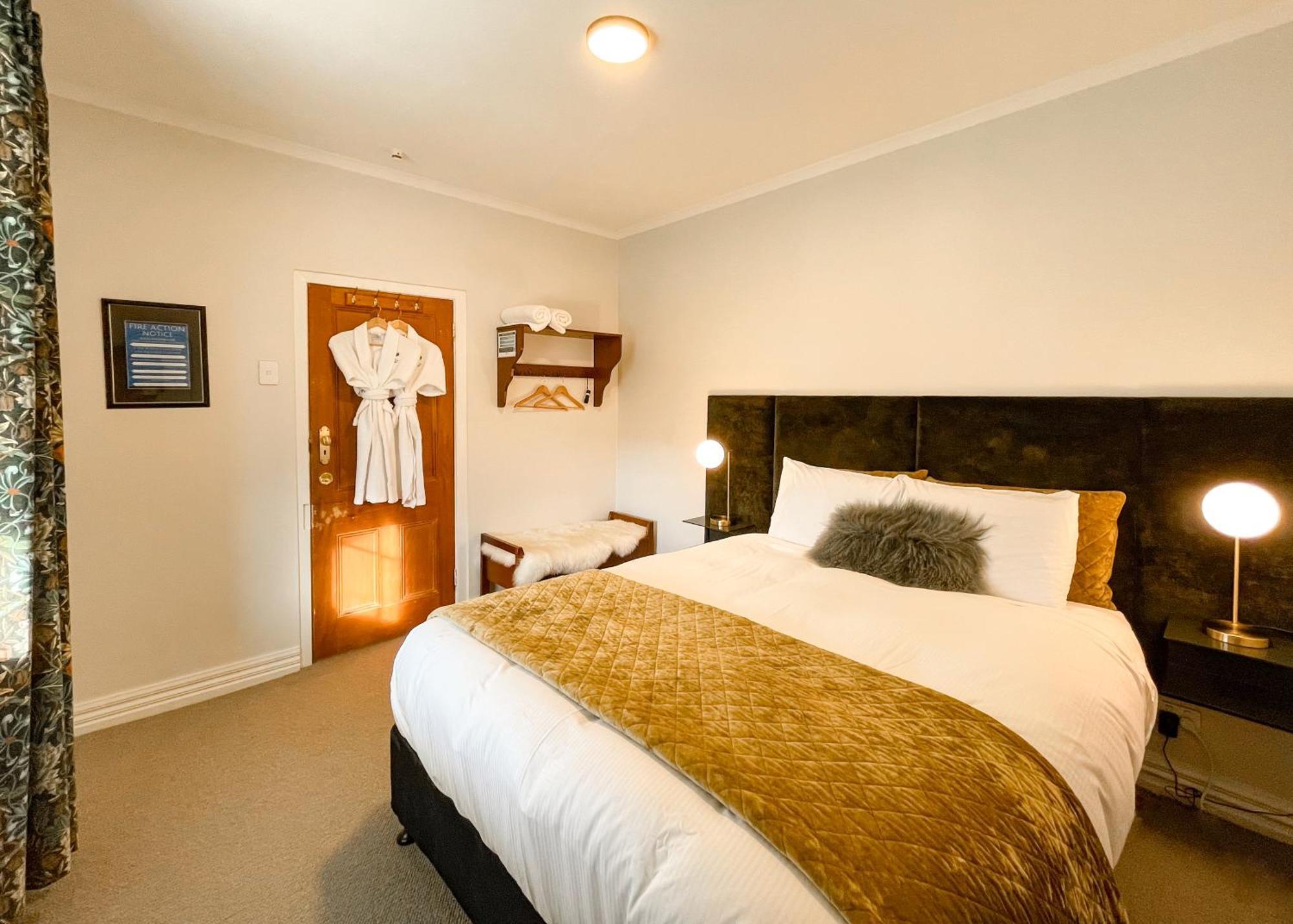 Hostel Kinloch Wilderness Retreat Glenorchy Exterior foto